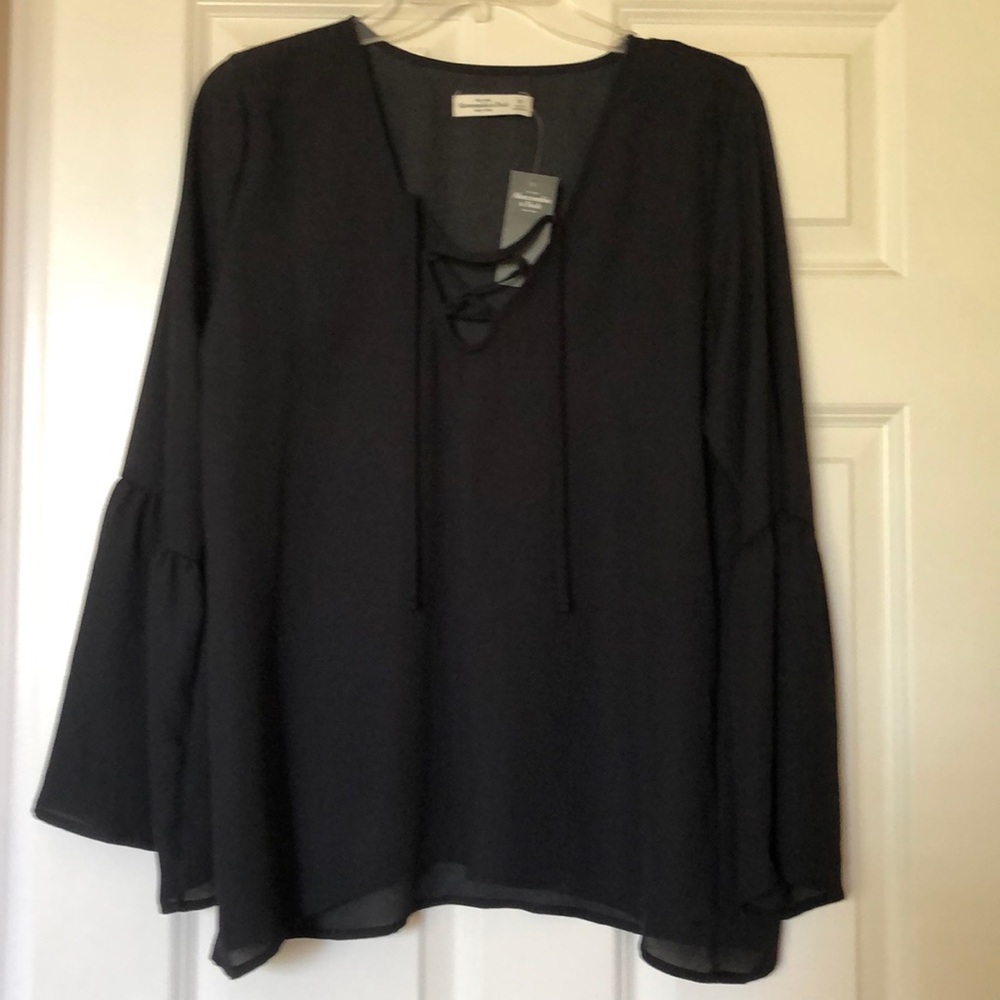 Abercrombie flowy top